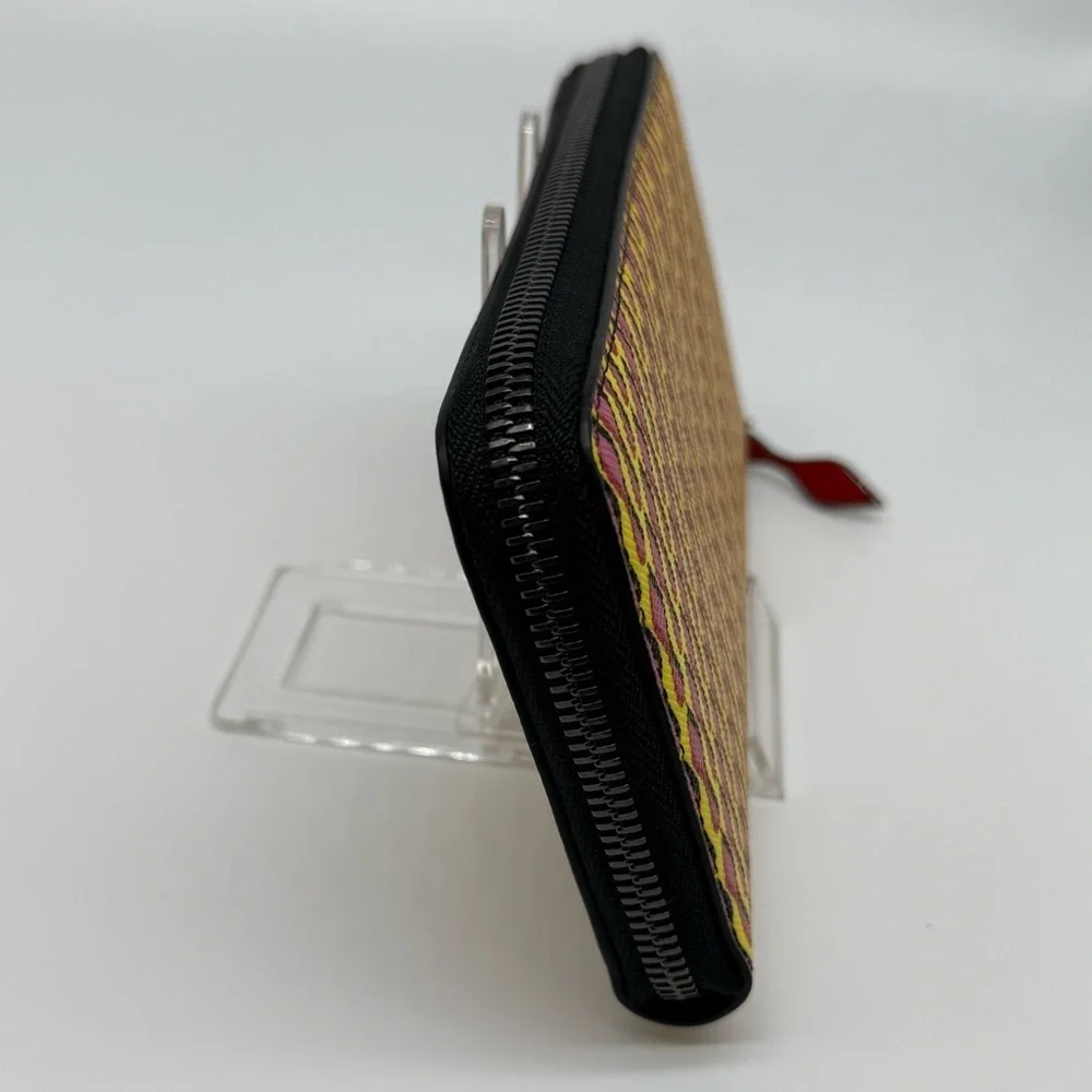 Christian Louboutin Panettone Wallet - Picture 5 of 6